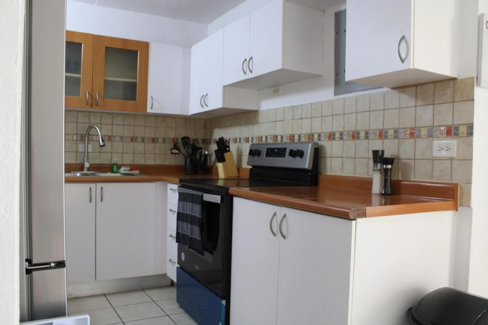 San Juan Airport Retreat With A Pool Apartment 0*, San Juan